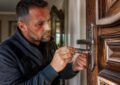 découvrez comment un artisan serrurier à domicile peut renforcer votre sécurité grâce à des interventions rapides et personnalisées pour protéger votre domicile.