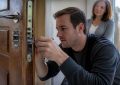 découvrez les témoignages et retours d'expériences sur l'installation de serrures multipoints blindées pour renforcer la sécurité de votre domicile.